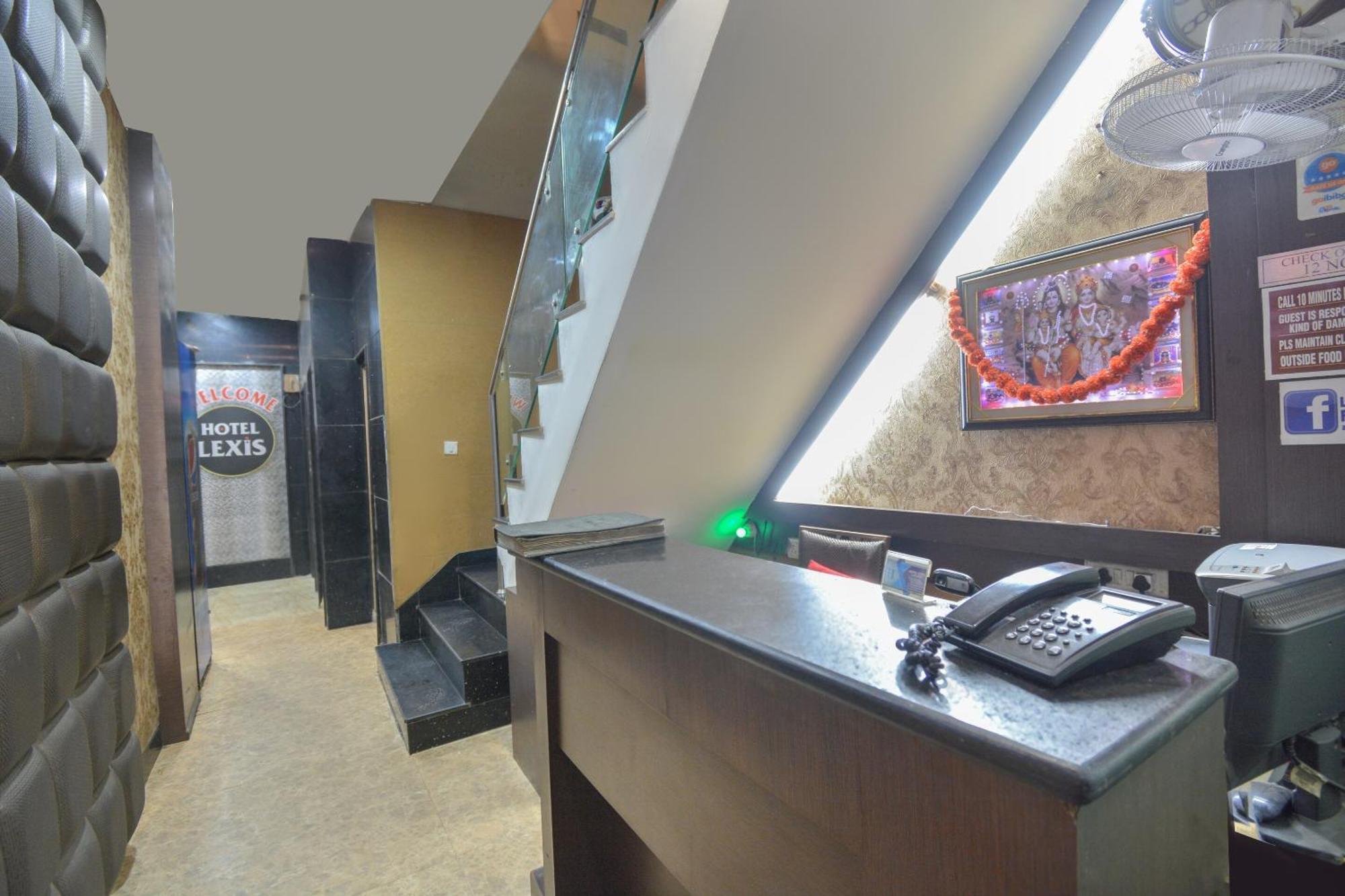 Hotel O Lexis Ludhiana Zewnętrze zdjęcie