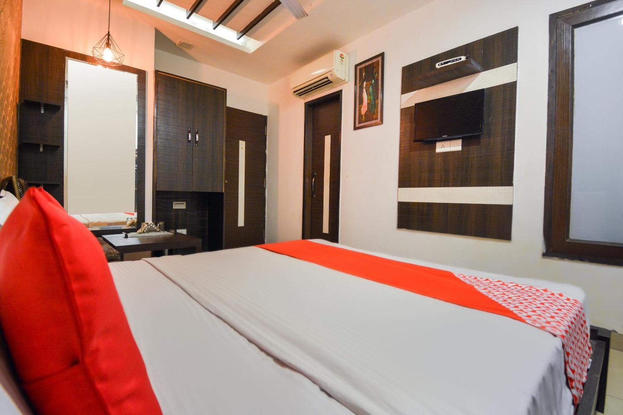 Hotel O Lexis Ludhiana Zewnętrze zdjęcie
