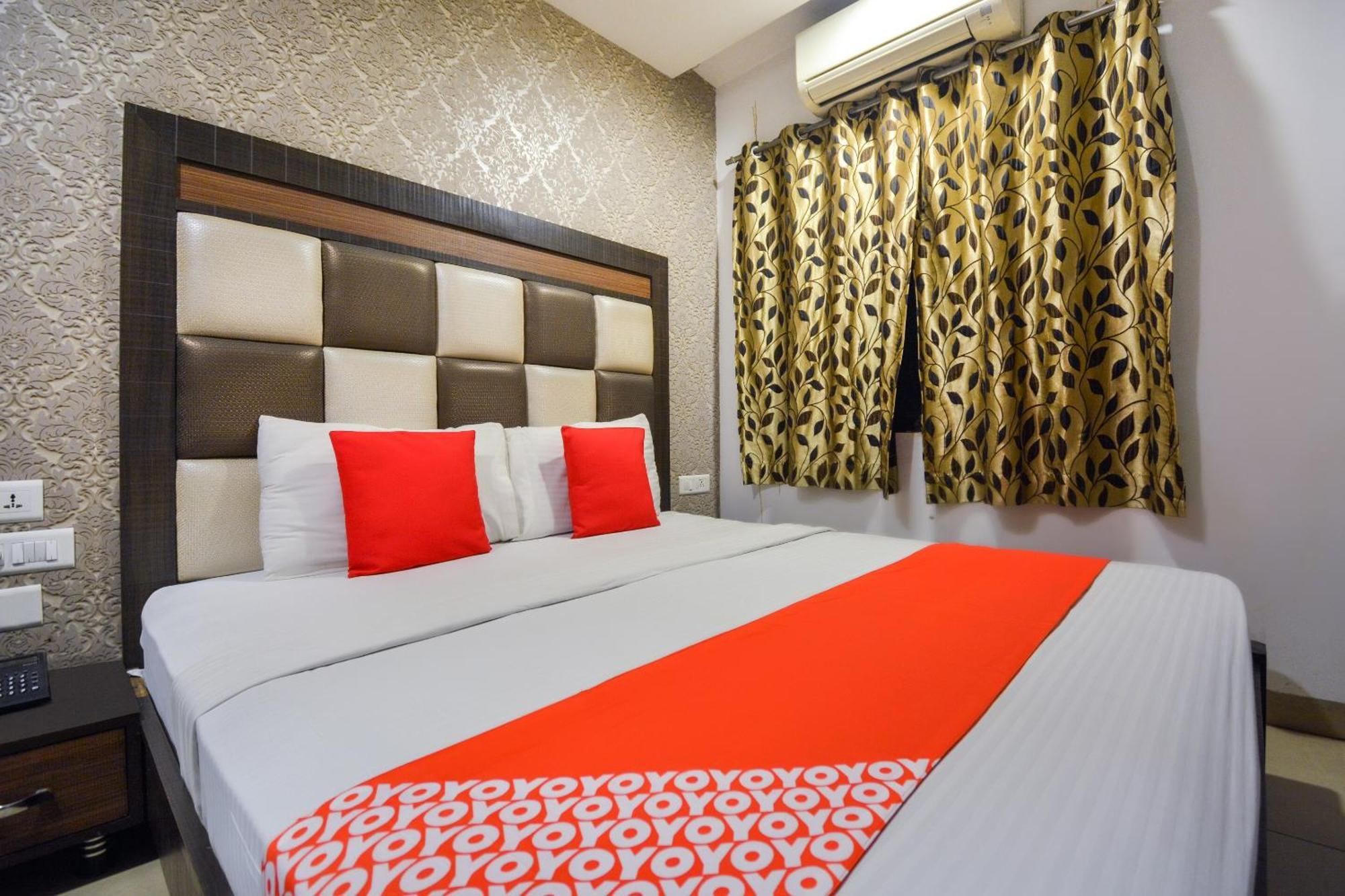 Hotel O Lexis Ludhiana Zewnętrze zdjęcie